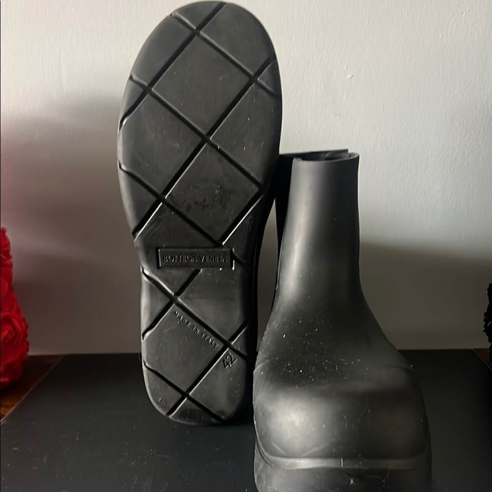 Bottega Veneta Black Rain & Snow Boots with Grip Sole